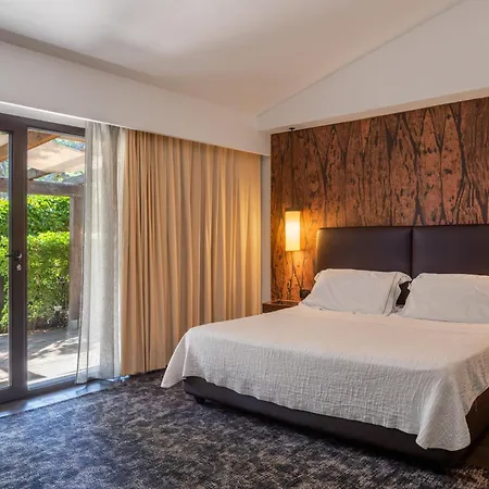 Hotel Vallegrande Nature By Geocharme 4*