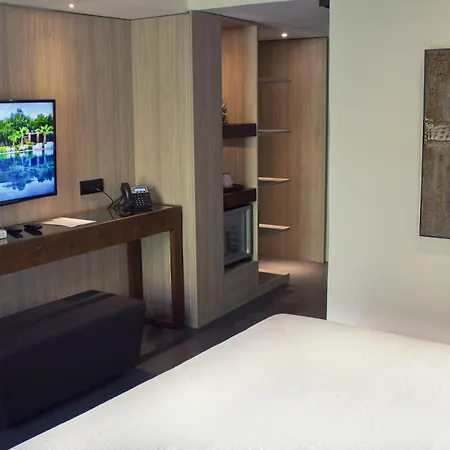 Hotel Vallegrande Nature By Geocharme 4*