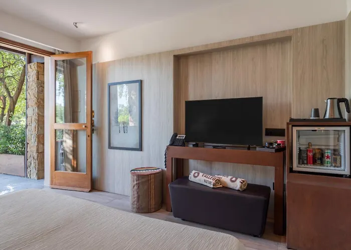 Vallegrande Nature By Geocharme Чефалу